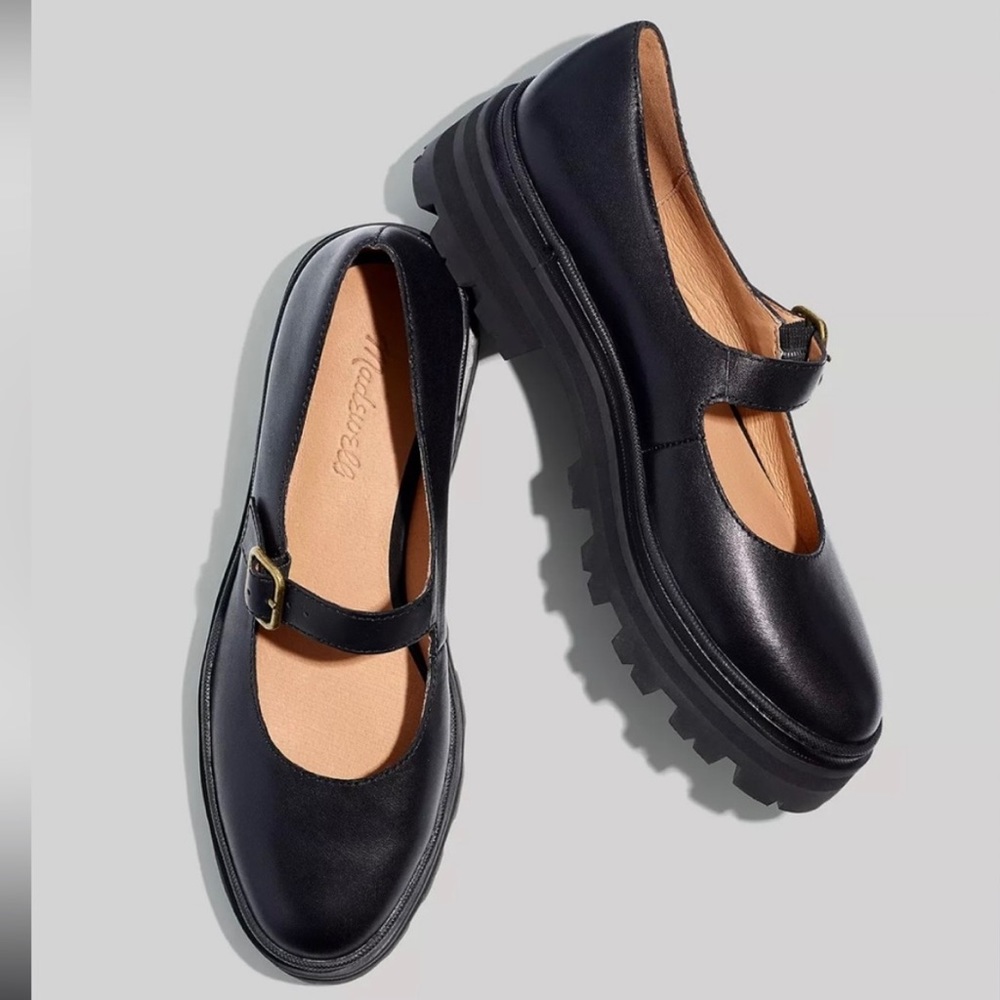 Madewell The Freya Platform Lugsole Mary Jane
Shoes. Size 8 new.